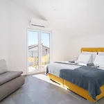 Apartment Viaadria *