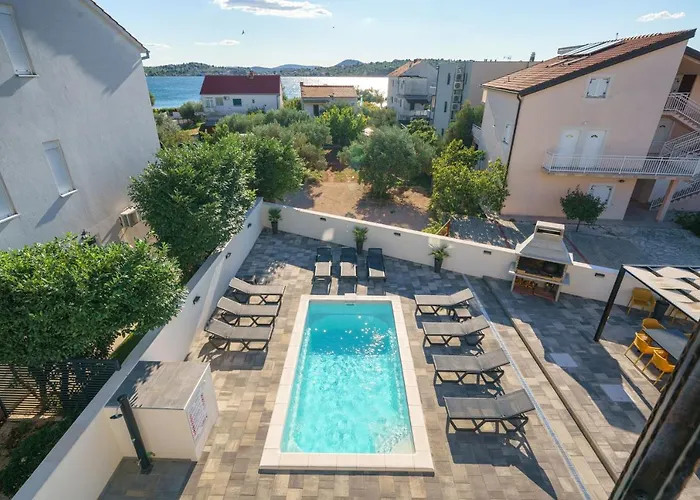 Viaadria Appartement Srima