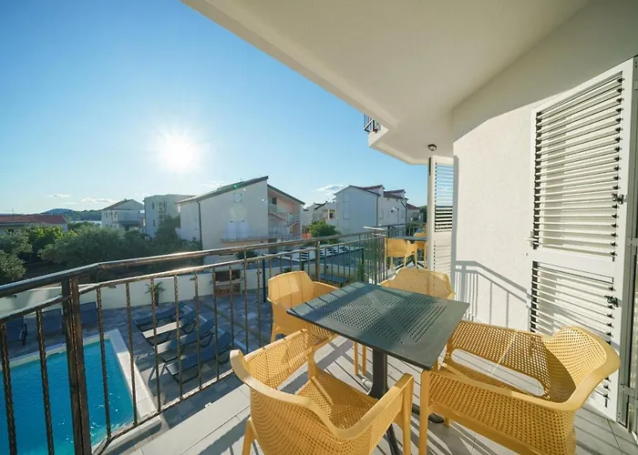 Viaadria Appartement *