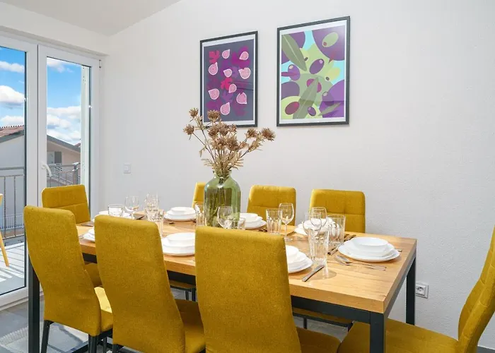 Viaadria Appartement *