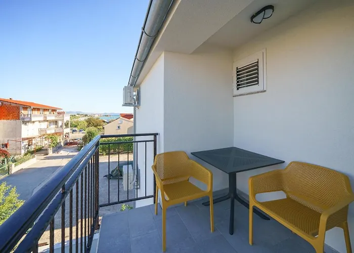 Viaadria Appartement *