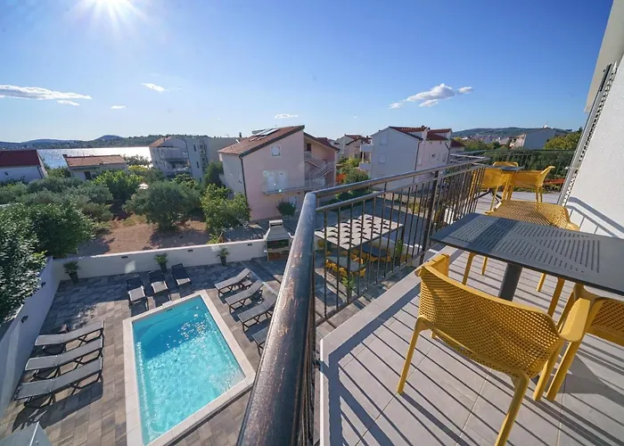 Viaadria Lägenhet Srima