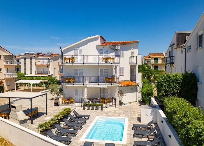 Viaadria Appartement Srima